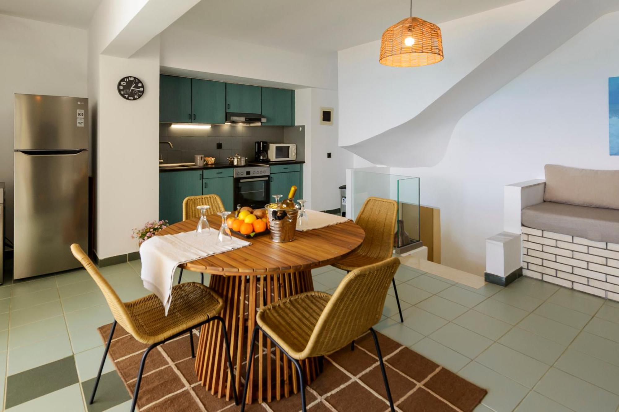 Agali 2 Maizonette Front Of The Sea Apartment Akrogiali Exterior photo
